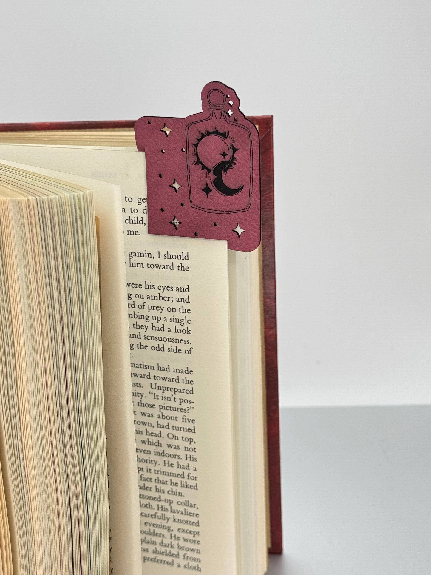 Cute Leatherette Corner Bookmarks