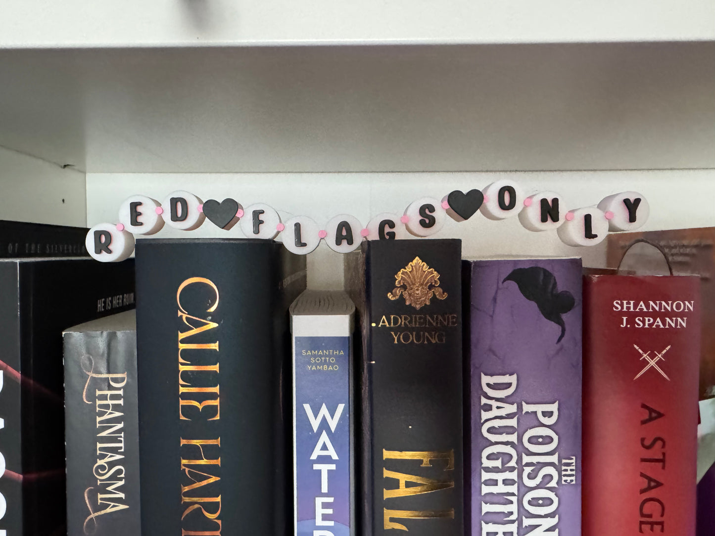 Friendship Bracelet Book Decor | BookTok Shelf Accessories | 6 Styles