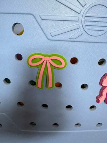 Acrylic Bogg Bag Charms | Bow or Letter | Summer Bag Accessory