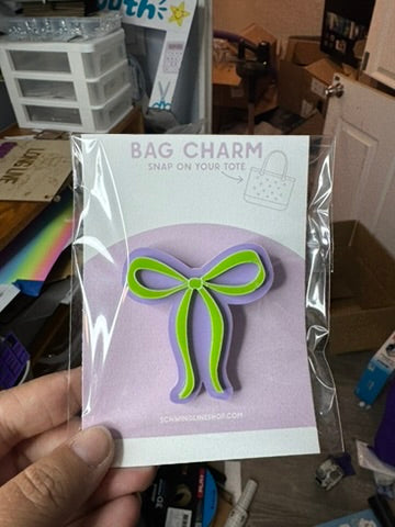 Acrylic Bogg Bag Charms | Bow or Letter | Summer Bag Accessory