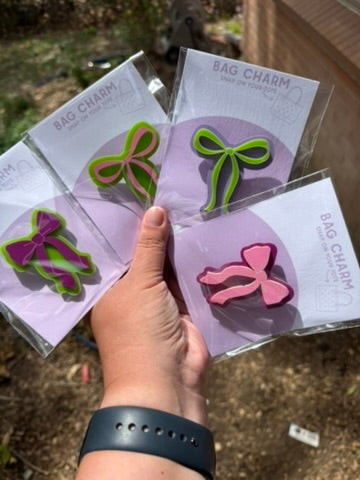 Acrylic Bogg Bag Charms | Bow or Letter | Summer Bag Accessory