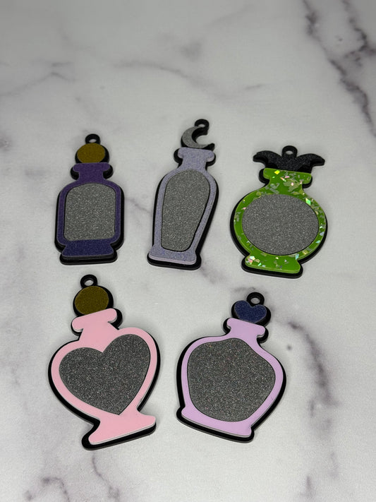 🧪 Personalized Potion Bottle Bag Tags – 5 Magical Designs
