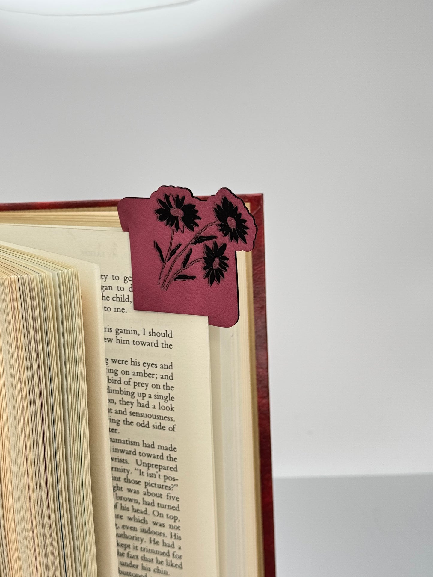Cute Leatherette Corner Bookmarks
