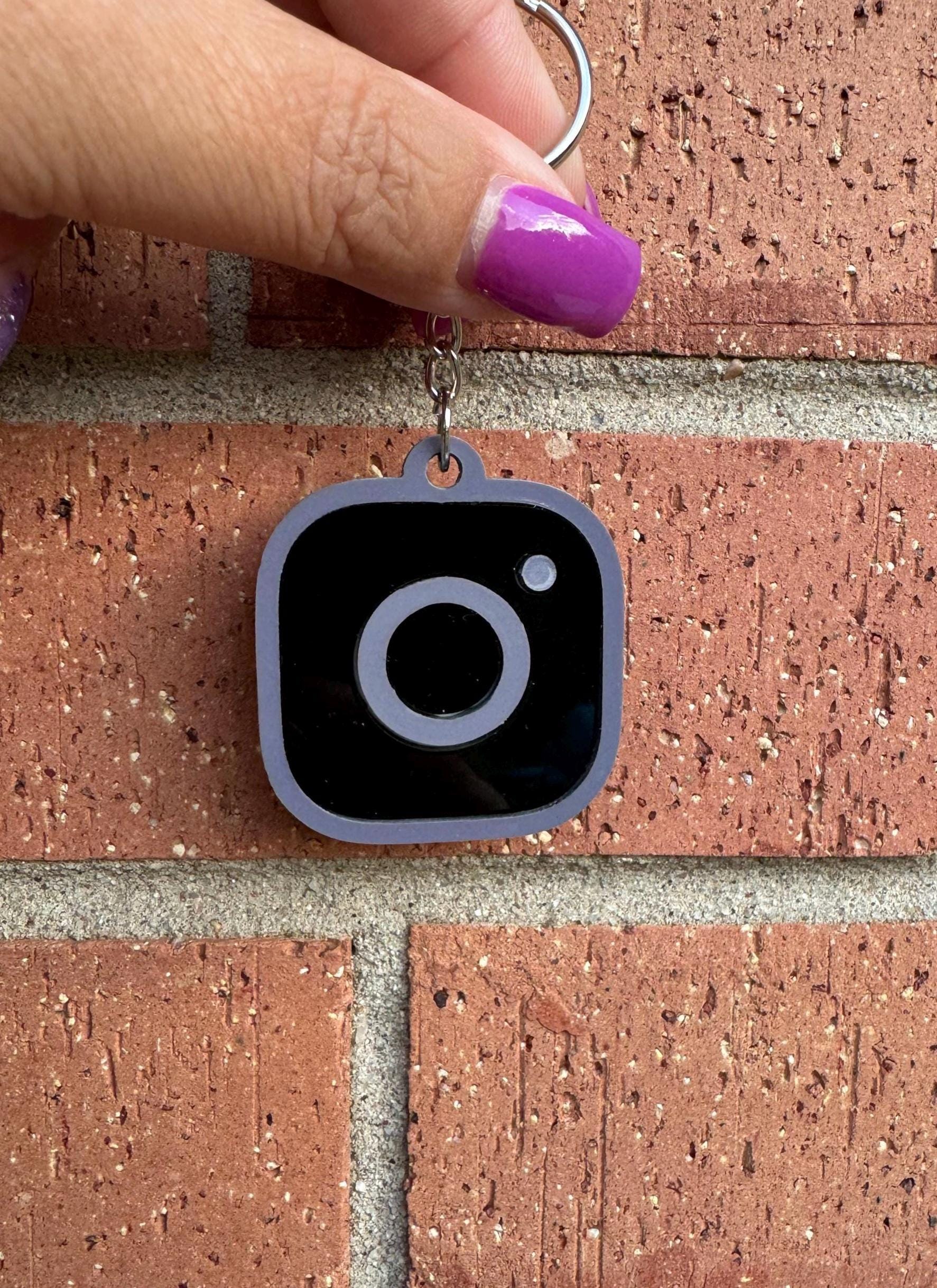 Personalized NFC Keychain | Tech-Savvy Business Card