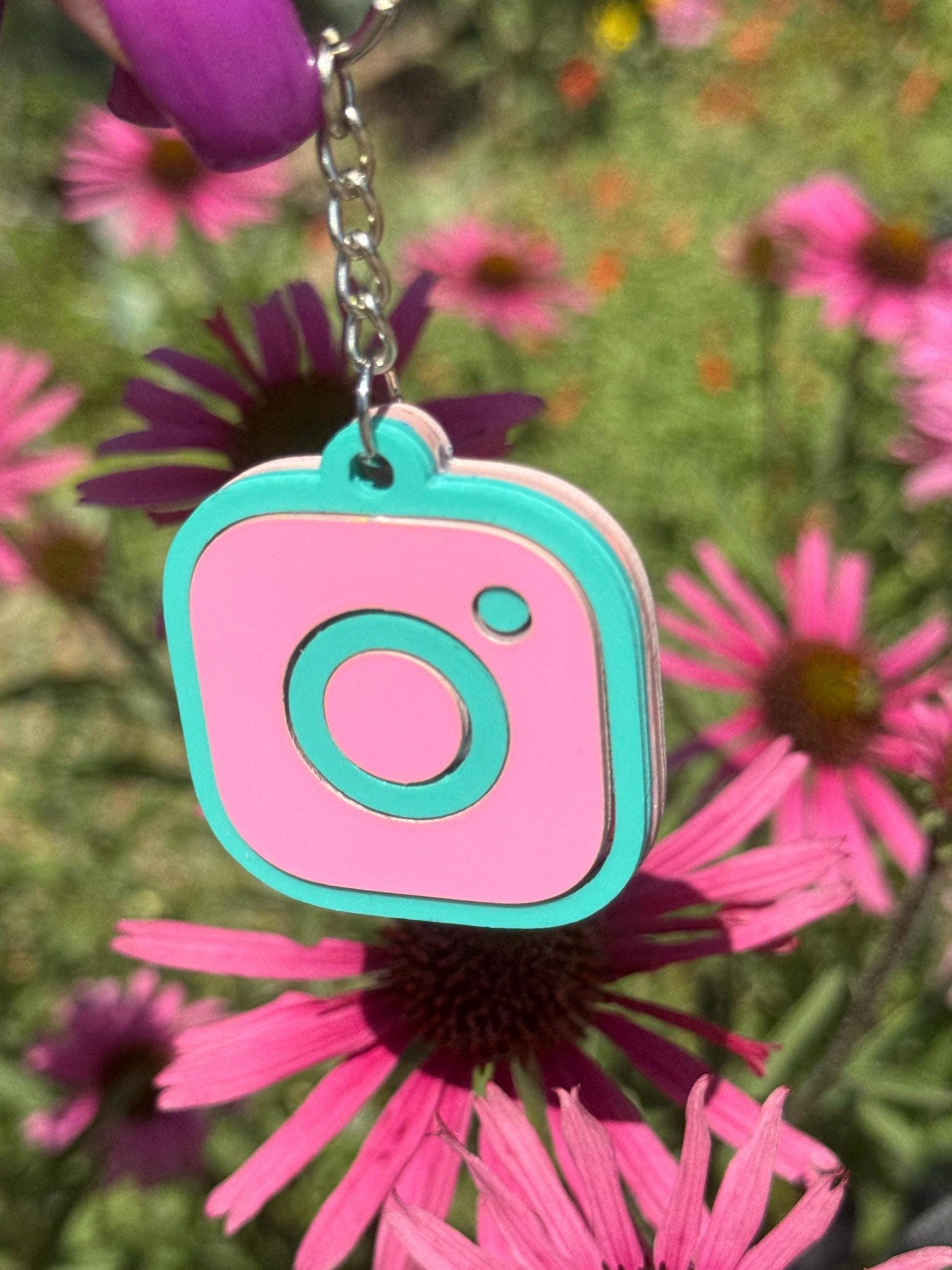 Personalized NFC Keychain | Tech-Savvy Business Card