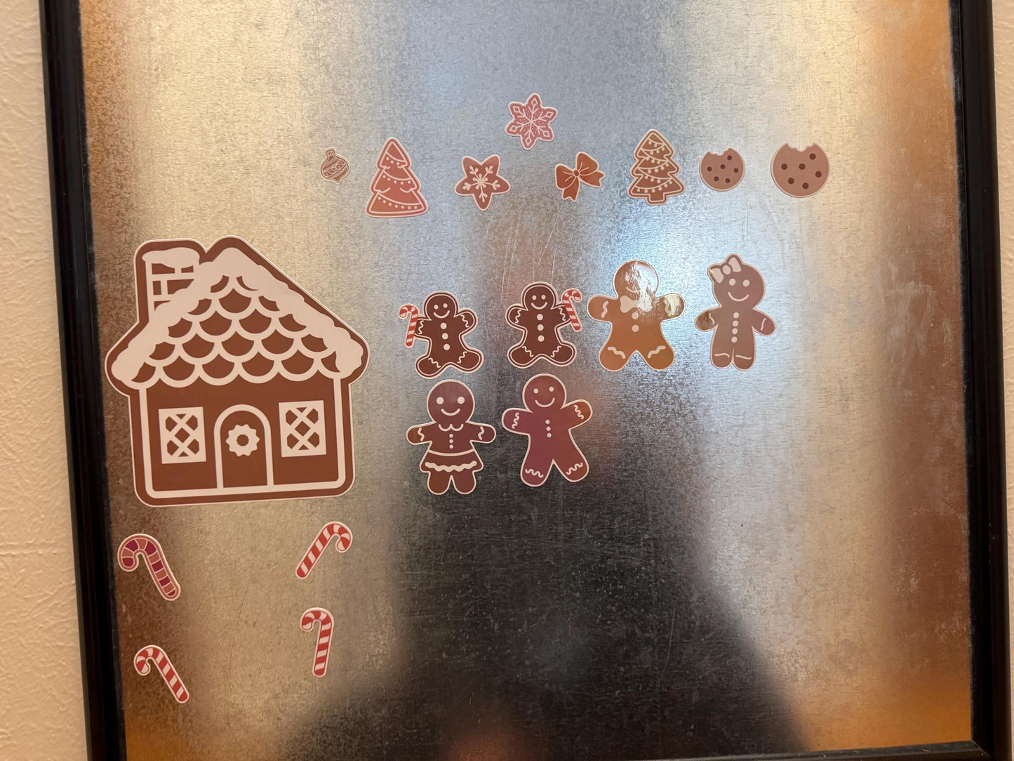 Magnetic Gingerbread House Kit | Perfect Screen Free Activity For This Holiday Season