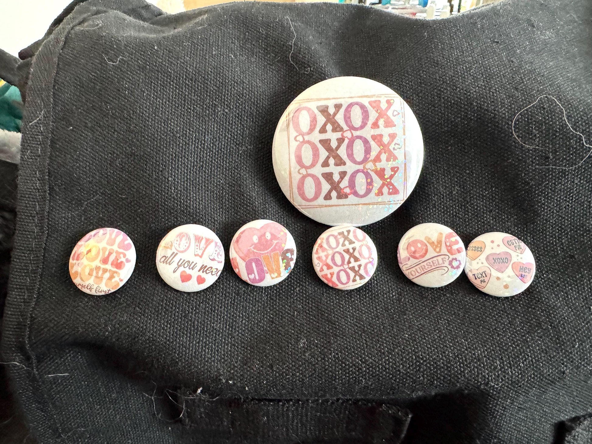 Valentine’s Day Button Badge 6 pack | Flair for Valentine’s Day